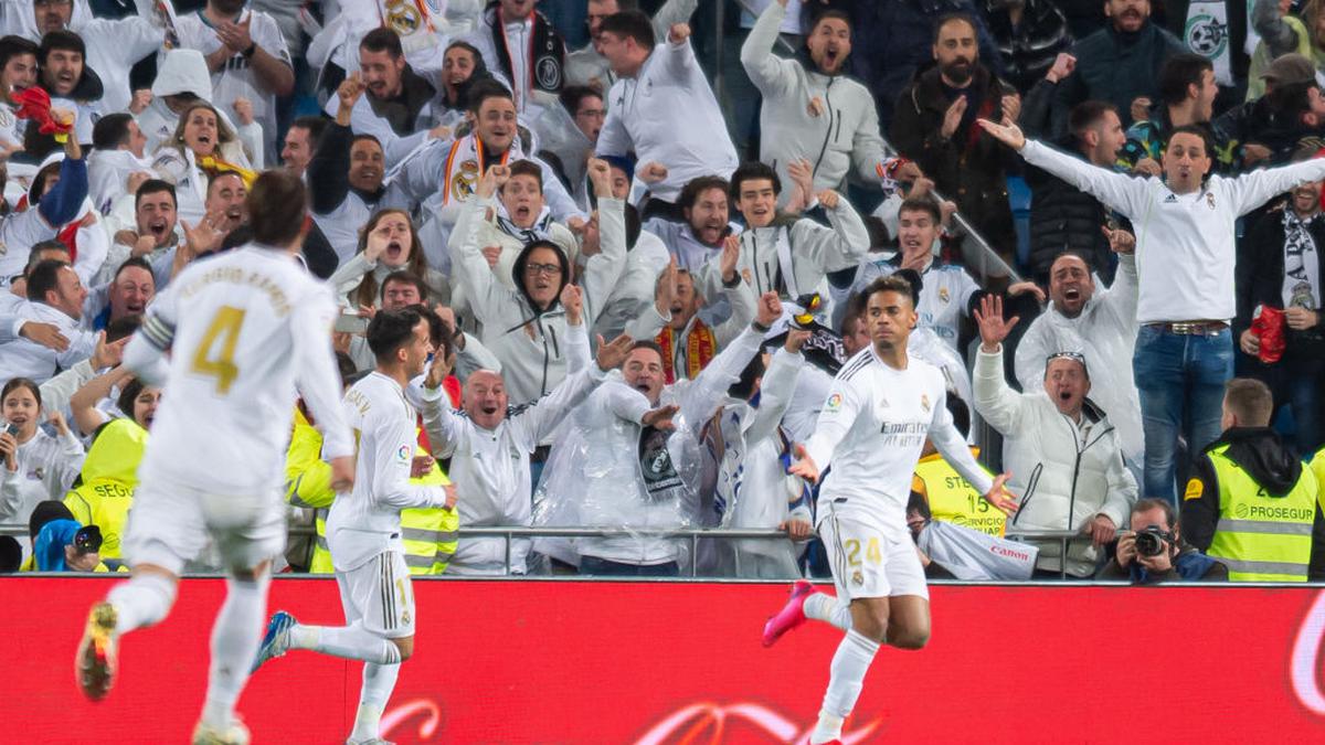 El Clasico: Vinicius, Mariano help Real Madrid beat Barcelona