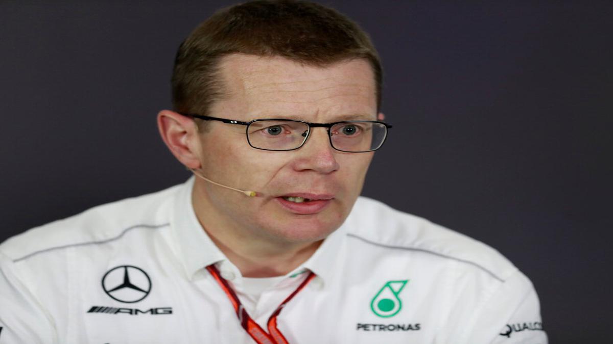 Mercedes F1 engine head Andy Cowell to step down