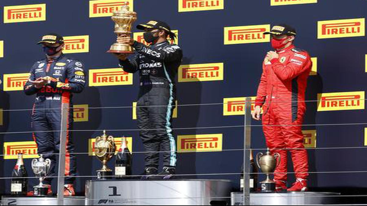 British GP: Drama unfolds in the dying moments at Silverstone