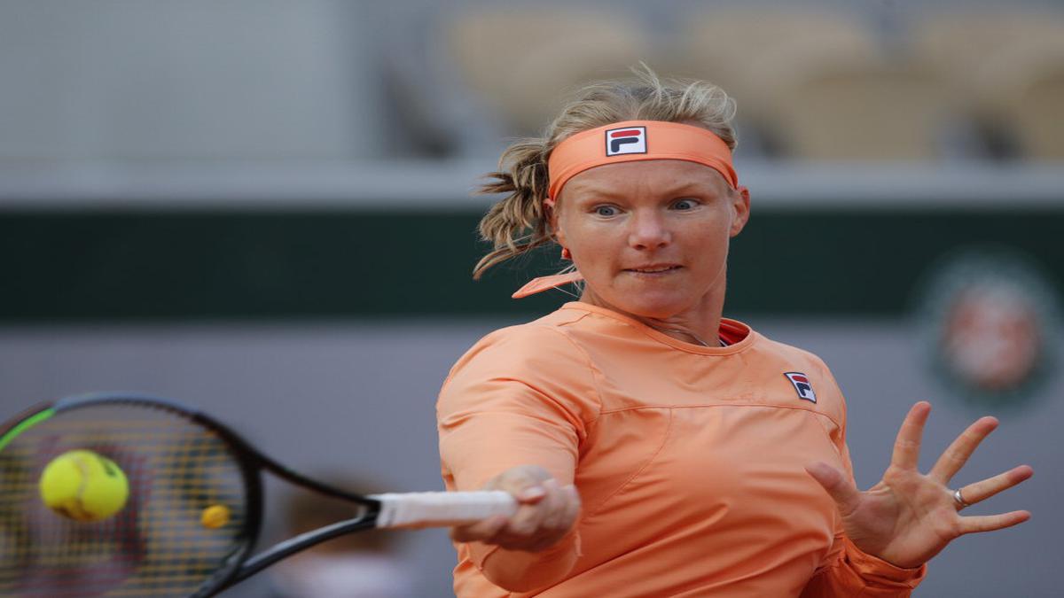 French Open: Qualifier Trevisan stuns Bertens to reach last eight