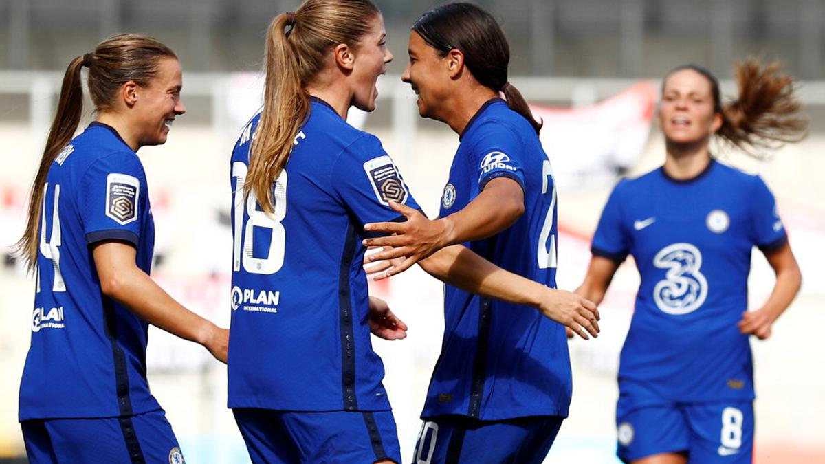 Arsenal moves to top, Chelsea edges Birmingham in Women's Super League