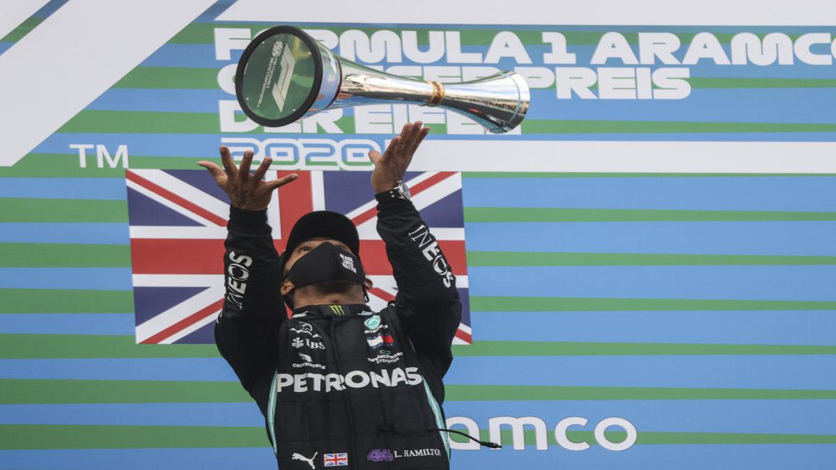 Hamilton equals Schumacher's record of 91 victories with Eifel Grand Prix win