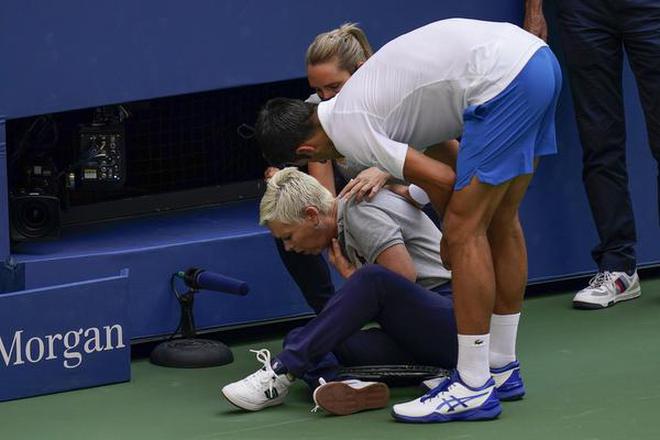In his fourth-round match at the 2020 US Open, Novak Djokovic randomly hit the ball towards the baseline, and it went straight at the throat of a lines judge who doubled up and collapsed on the floor, clutching her throat in agony.