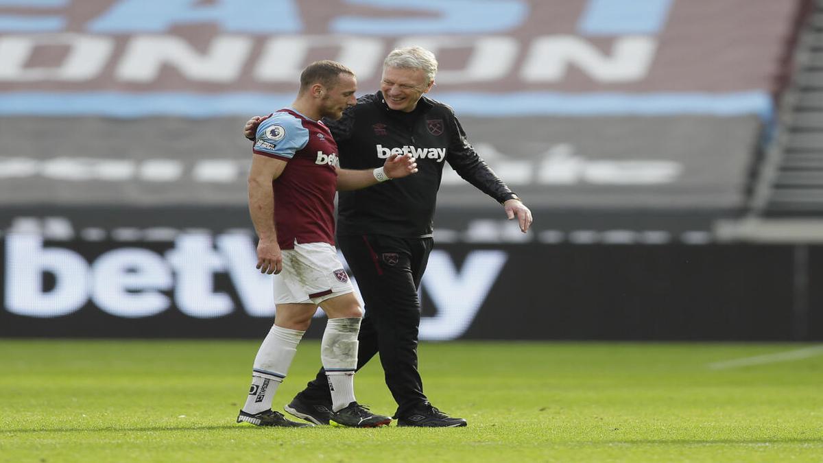 Premier League: West Ham beats Spurs to climb into the top 4