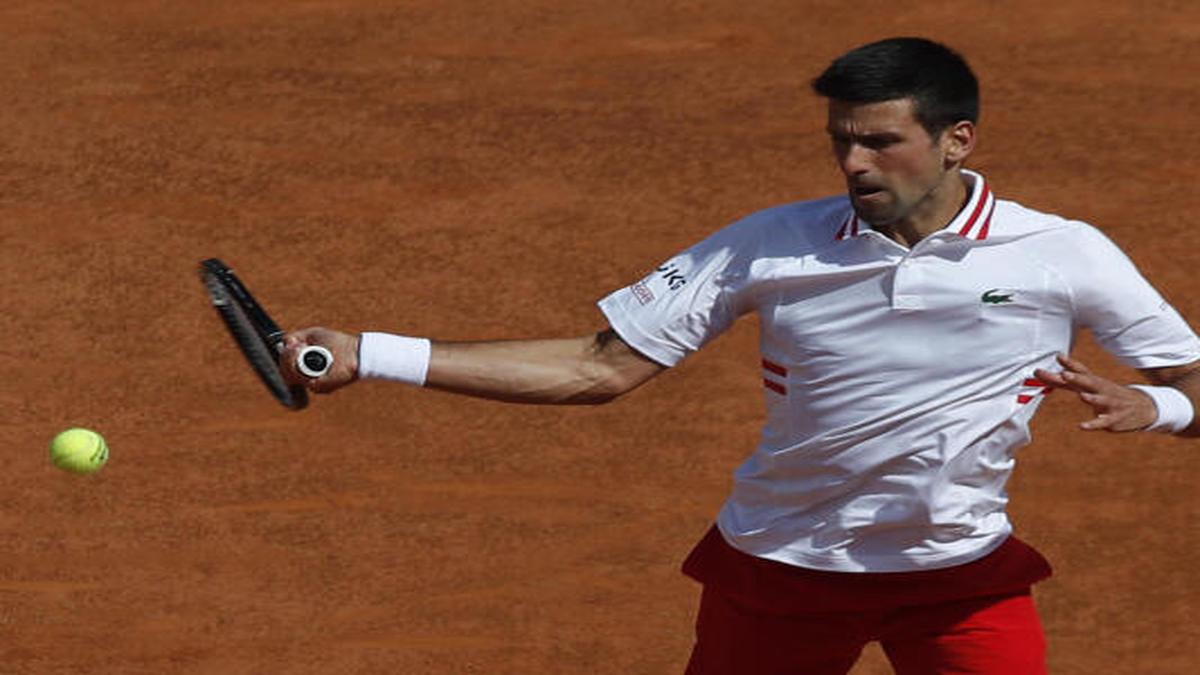 Clinical Djokovic moves into Italian Open quarterfinals