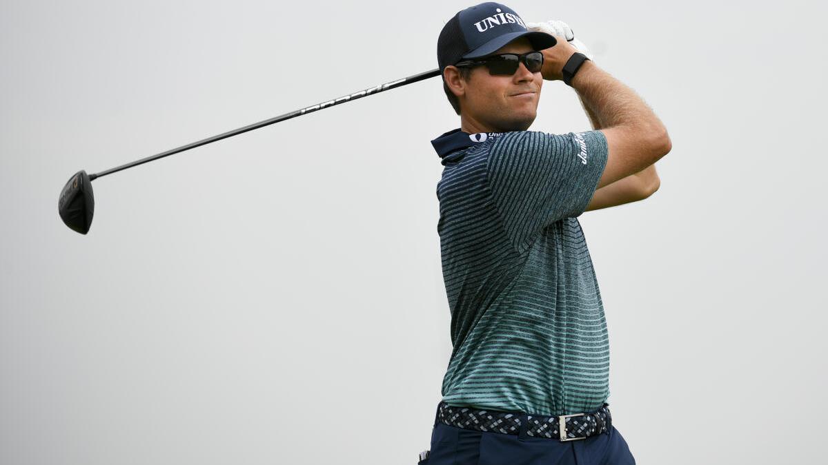 Schenk takes 4-point lead in smoky Barracuda Championship