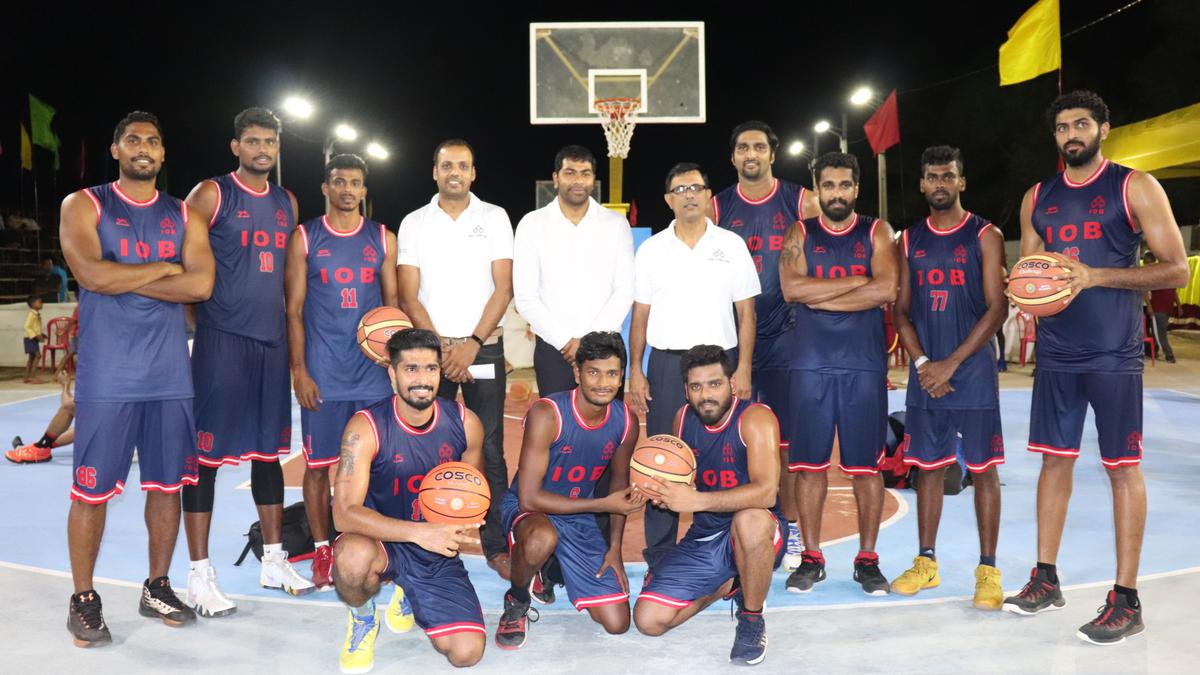 Indian Overseas Bank storms to Federation Cup title