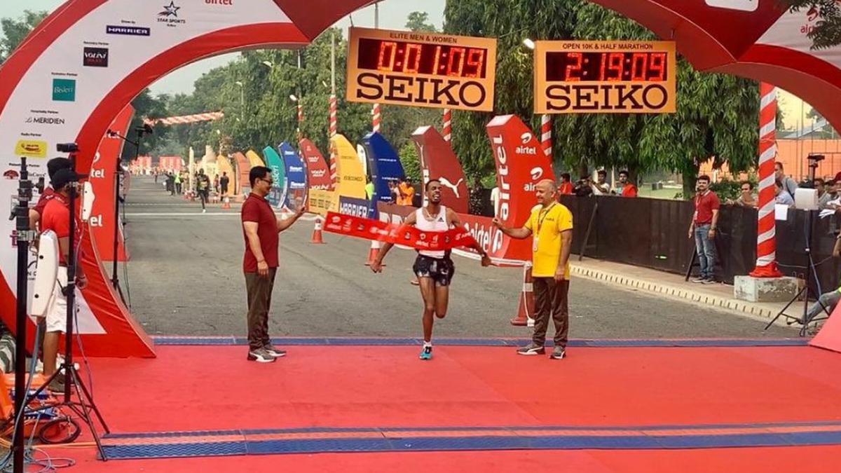 Airtel Delhi Half Marathon: Belihu, Gemechu defend titles