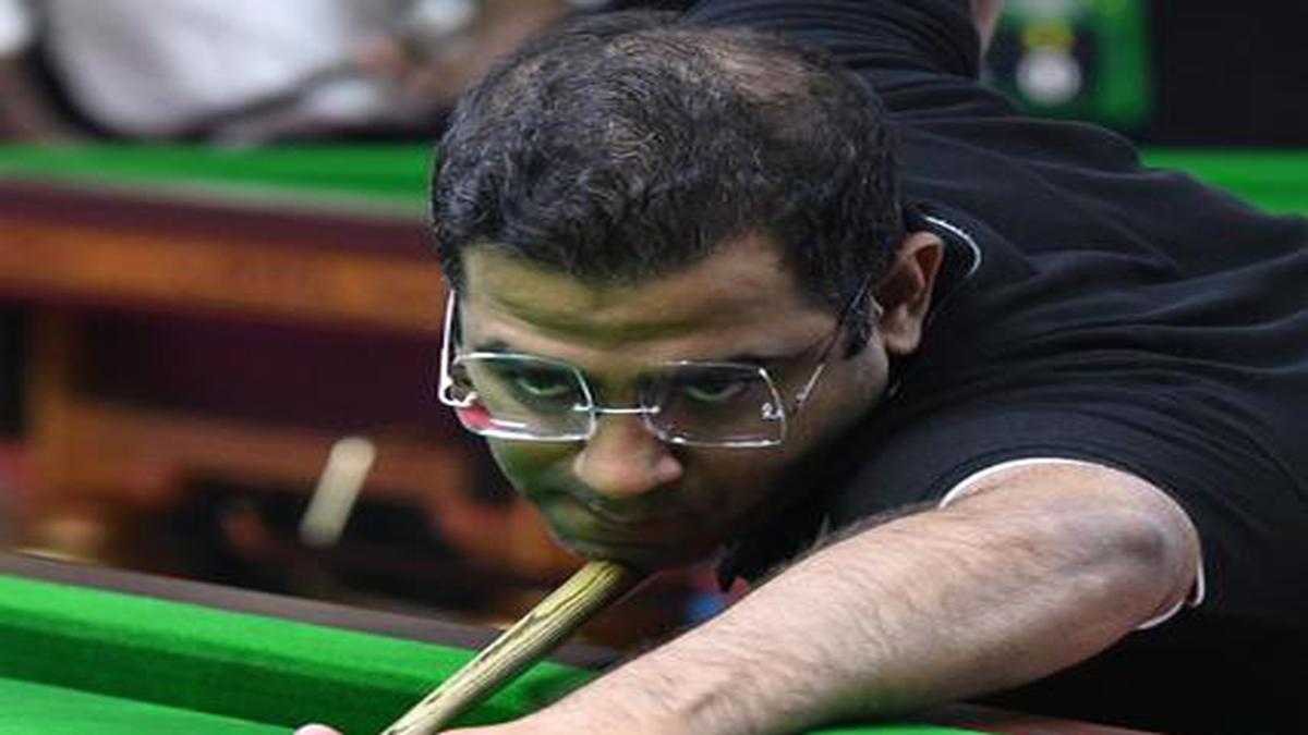 Kothari knocks Advani out of World Billiards