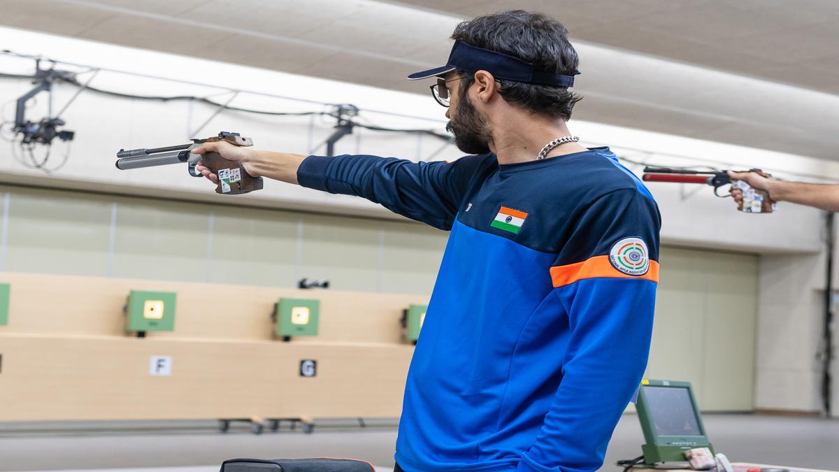 ISSF Rifle/Pistol World Cup, Day 2: Sanjeev Rajput wins Olympic Quota as India bags one each of gold, silver and bronze medals