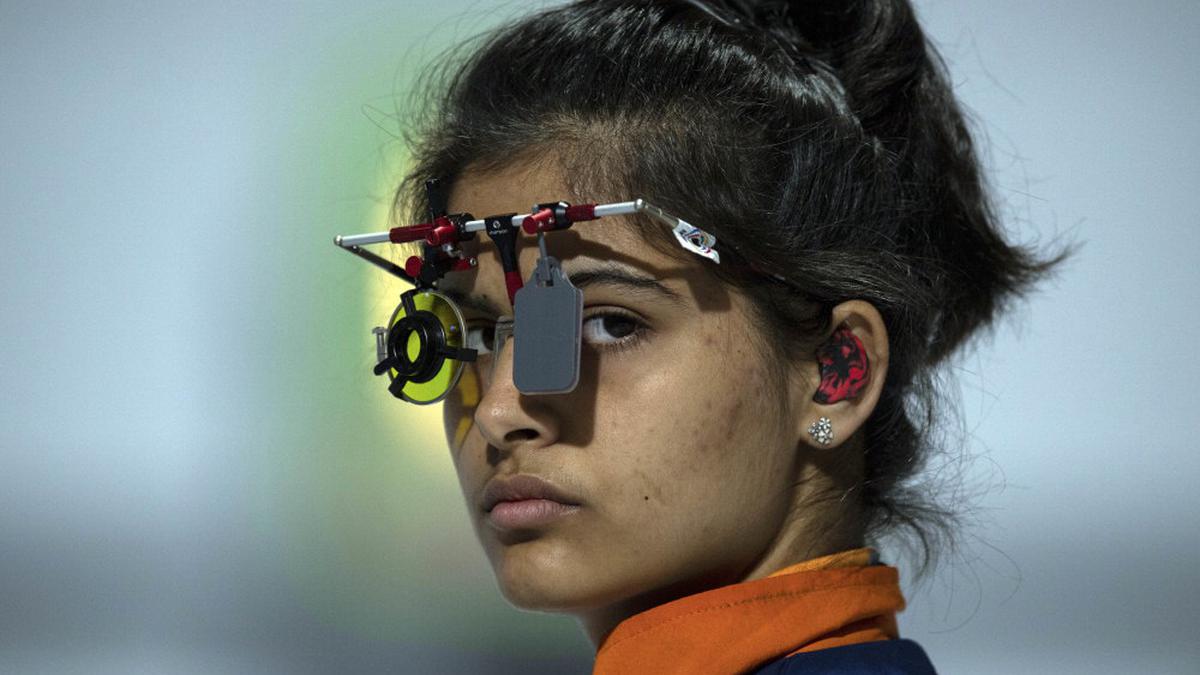 ISSF World Cup: Manu Bhaker, Heena Sidhu fail to make the final