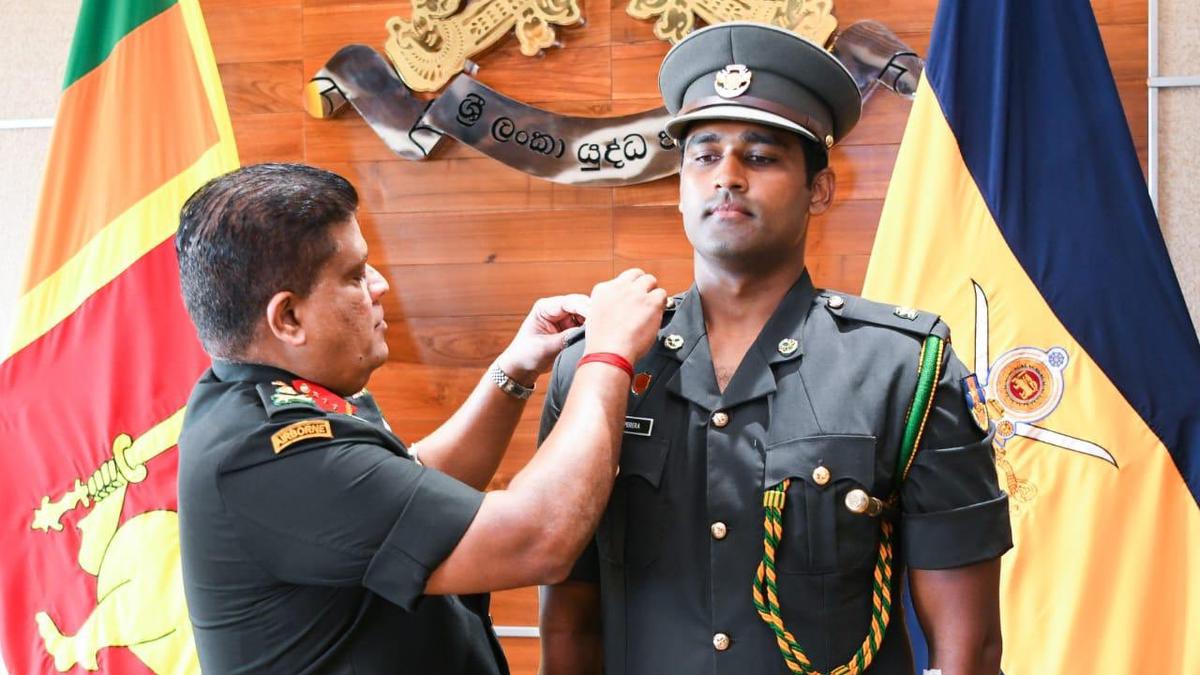 Dinesh Chandimal, Thisara Perera join Sri Lankan army - Cricket News - Sportstar