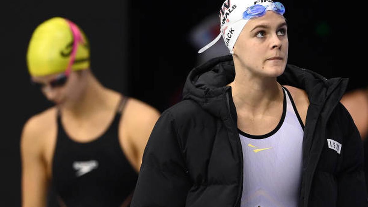 FINA World Championships: Australian swimmer Shayna Jack breaks hand at worlds