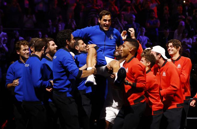 Popular among peers: Team World and Team Europe players give Federer a fitting farewell.