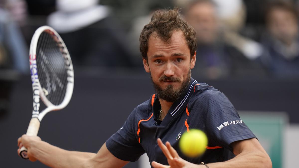 Medvedev wary of being too ‘cocky’ in French Open push