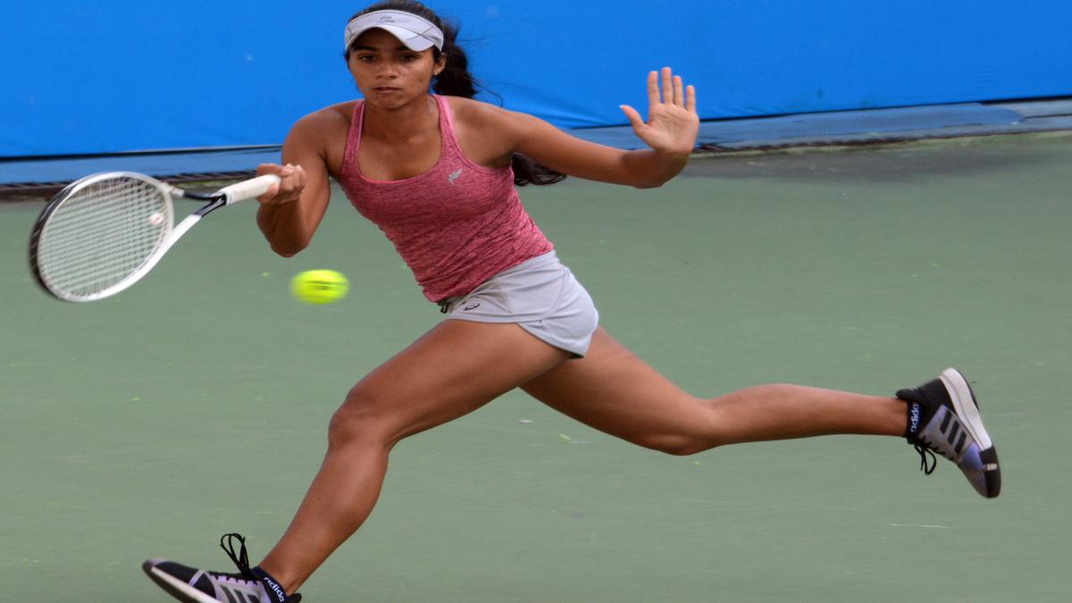 National Tennis C'Ships: Siddharth upset by Digvijay in quarters as Vaidehi reaches women's semis