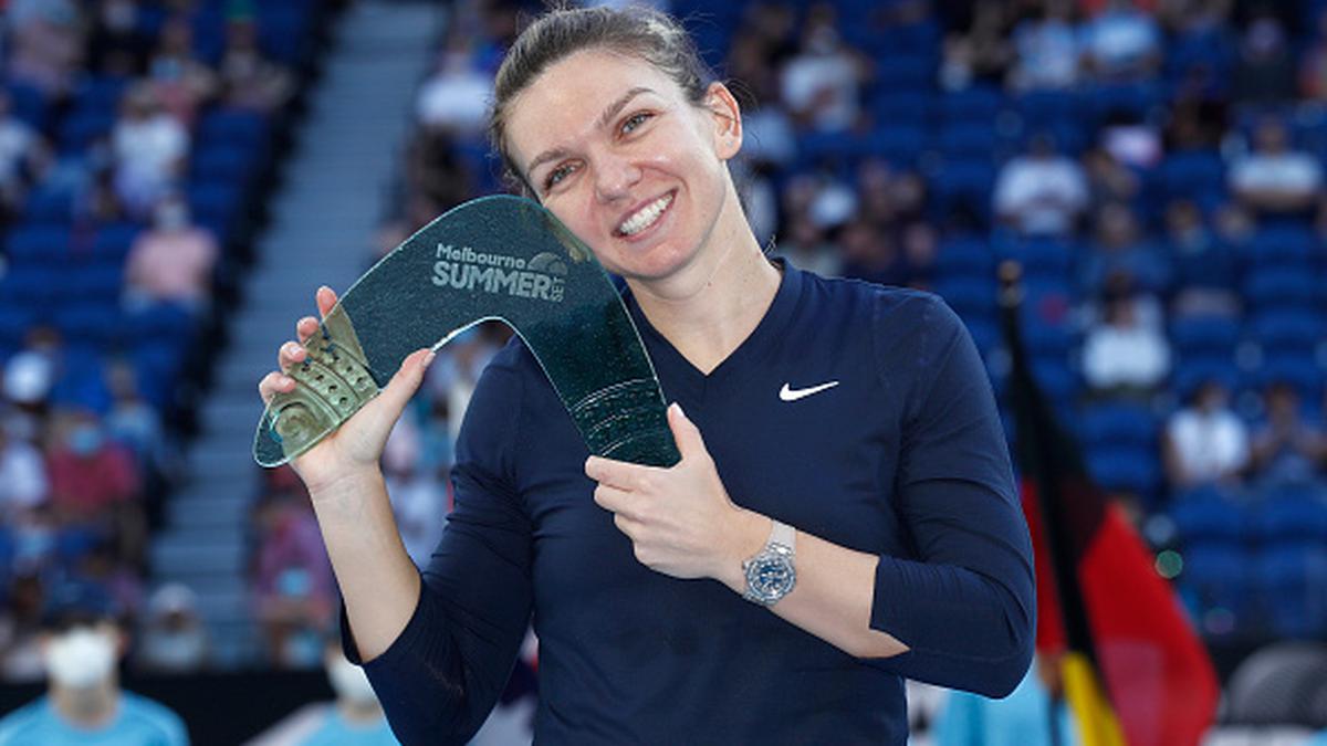 Halep storms past Kudermetova to claim Melbourne Summer Set 1 title