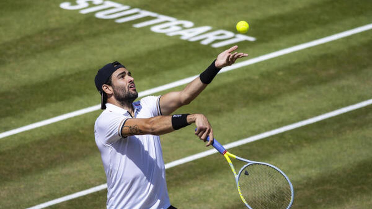 Stuttgart Open: Berrettini beats Murray to win on tour return