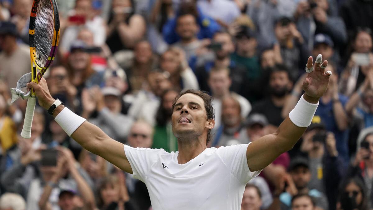 Wimbledon 2022: Rafael Nadal overcomes third set wobble to reach second round