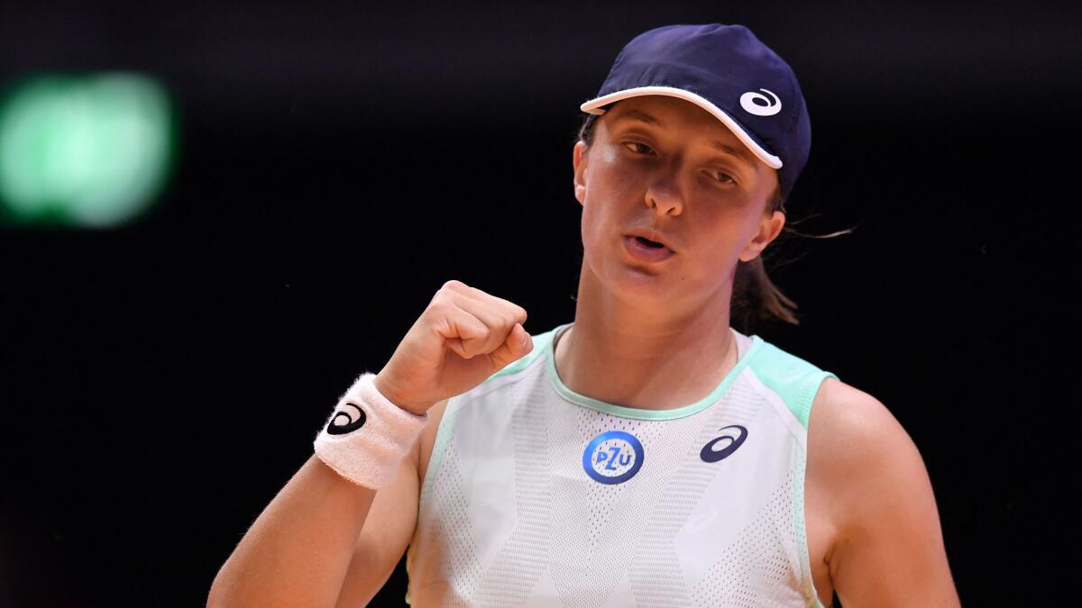 Swiatek and Sabalenka cruise into third round as icon retires at Dubai  Tennis Championships