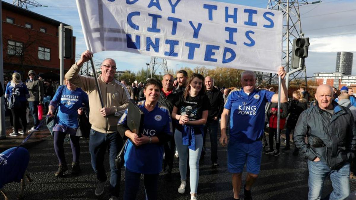 Maguire joins Vichai Srivaddhanaprabha tribute march