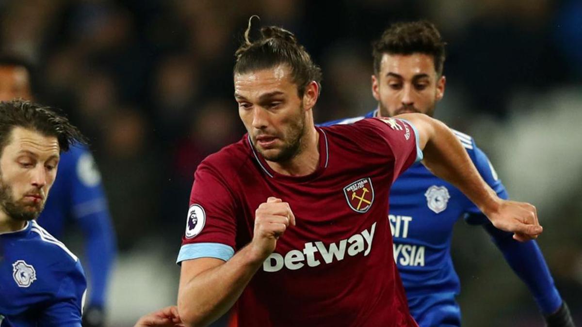 Andy Carroll must earn West Ham extension - Pellegrini