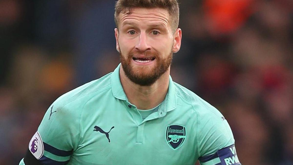 PL: Arsenal to assess Mustafi, Monreal and Bellerin