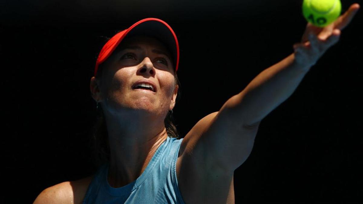 Maria Sharapova makes impressive start in St Petersburg