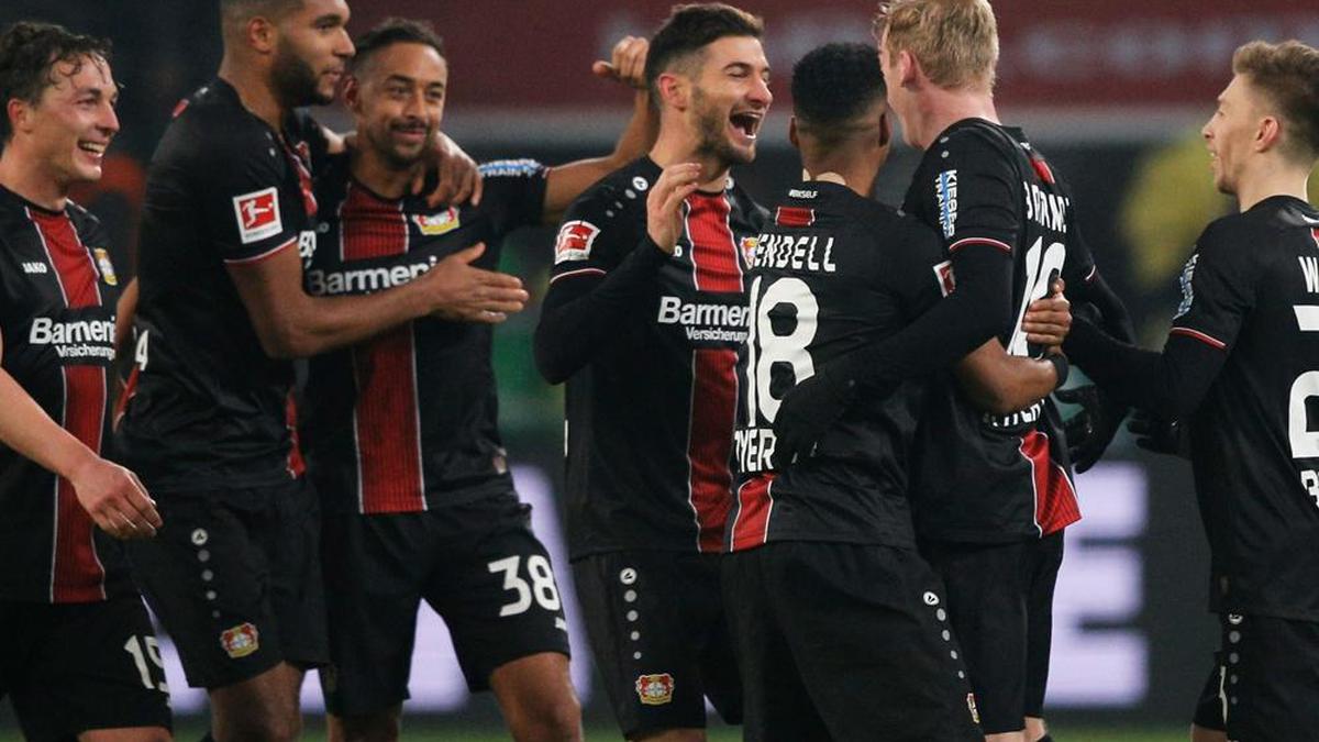 Bundesliga: Bayer Leverkusen 3 Bayern Munich 1 - Sportstar