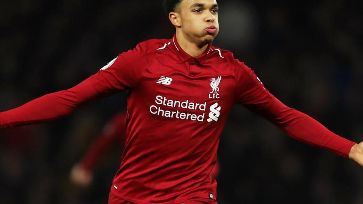 Man United v Liverpool: Alexander-Arnold gets chance