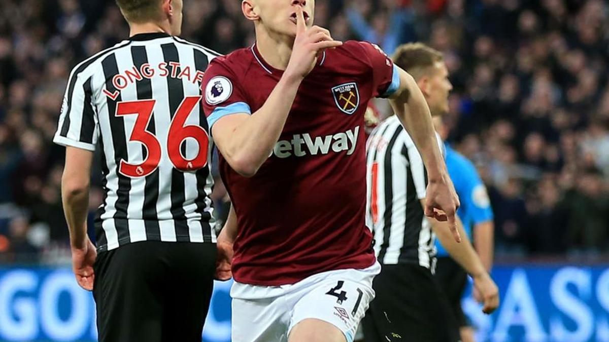 Declan Rice 'best English holding midfielder'