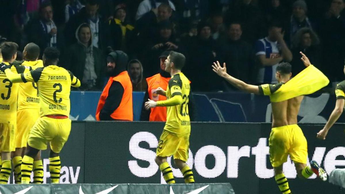 Hertha Berlin 2 Borussia Dortmund 3: Reus wins it