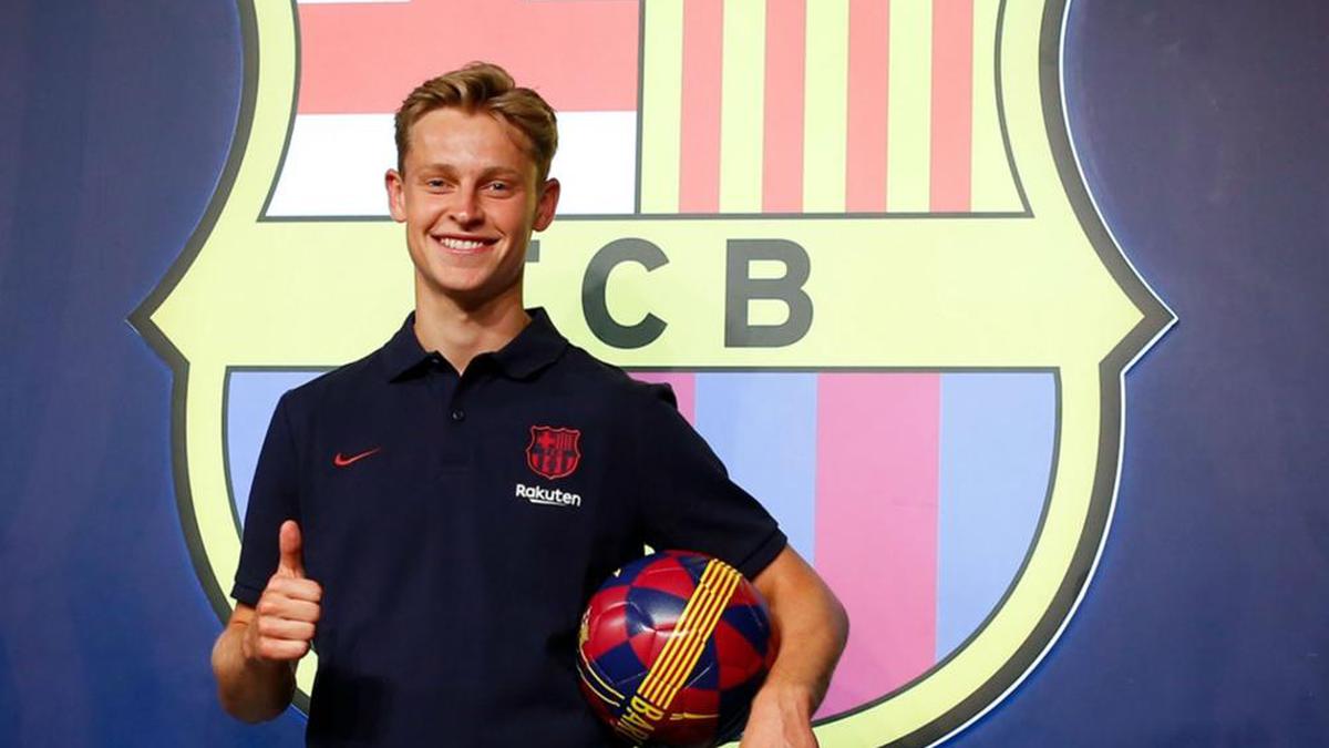 Frenkie de Jong excited to play with Lionel Messi at Barcelona