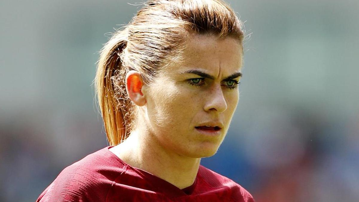 Women's World Cup: England midfielder Karen Carney to retire after third place match against Sweden