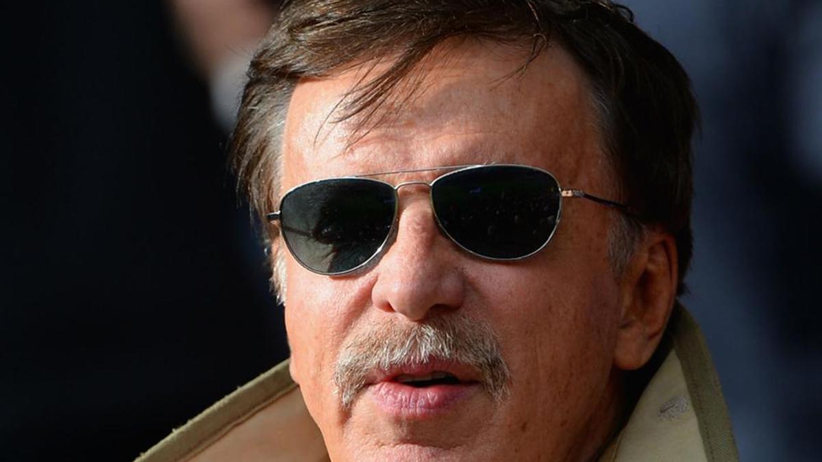 Arsenal supporters groups issue joint statement criticising Stan Kroenke's leadership