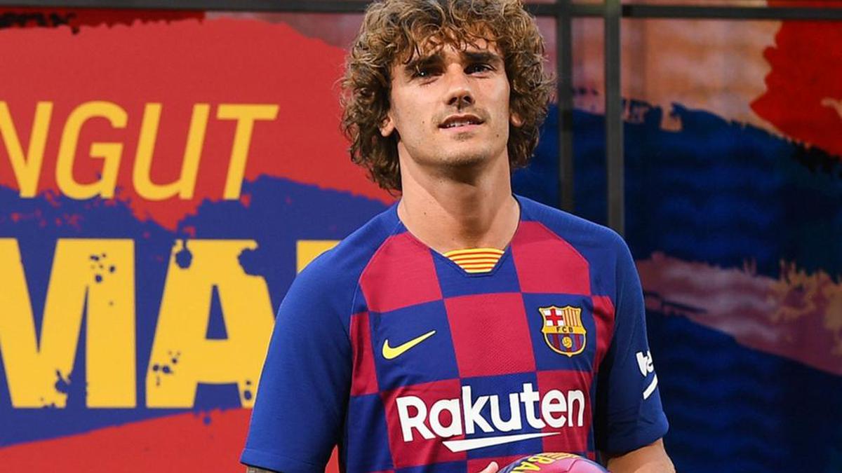 Antoine Griezmann: Atletico Madrid demands La Liga block Barcelona's licence for the France star