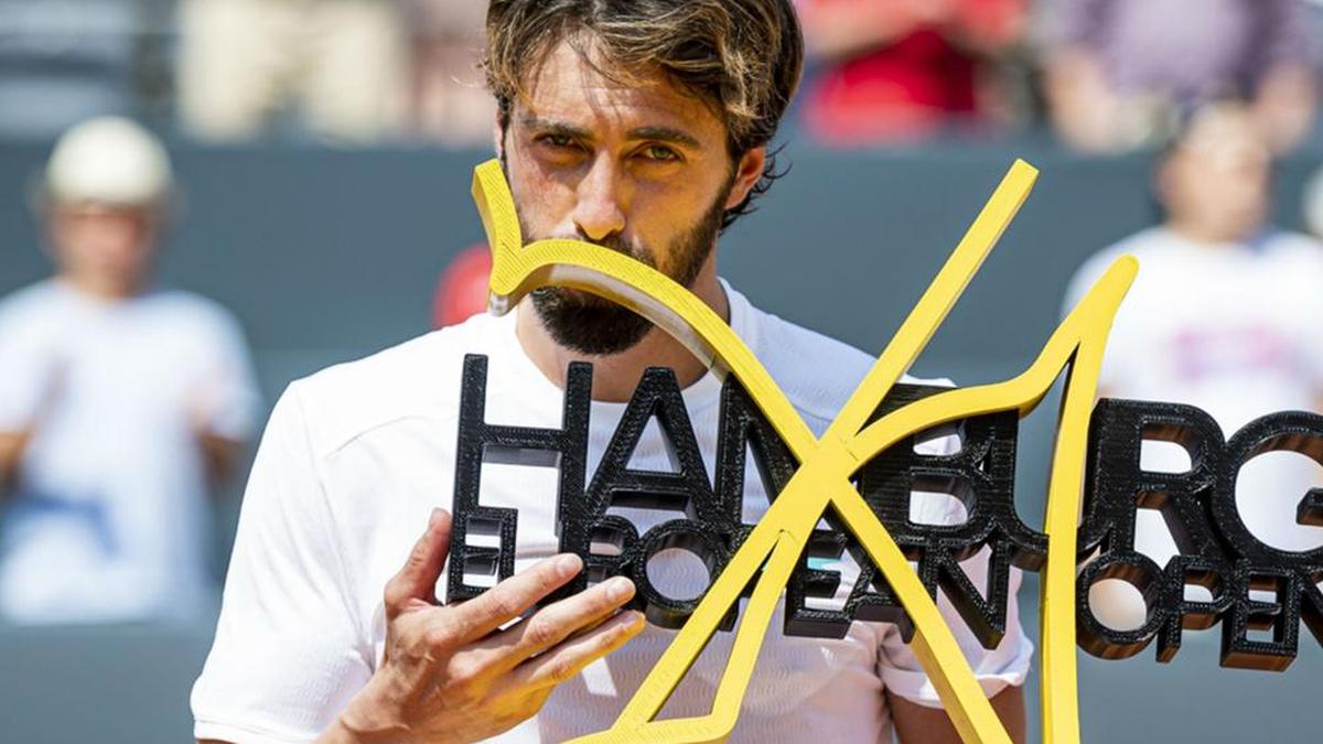 Basilashvili matches Federer feat as he retains Hamburg title