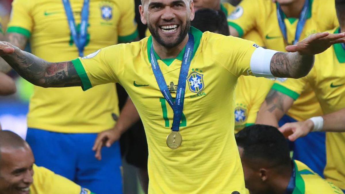 Brazil recalls Dani Alves for World Cup qualifiers