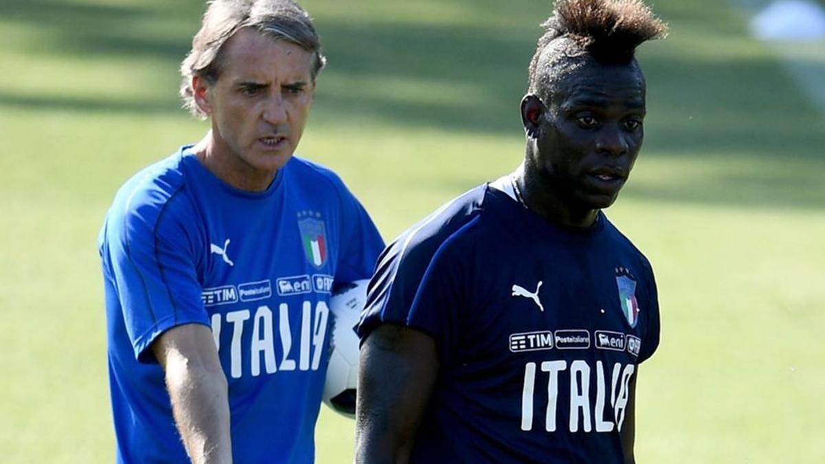 Roberto Mancini: I love Mario Balotelli but I can't do anything for him anymore