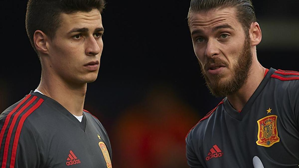 Premier League pair David De Gea and Kepa Arrizabalaga could share Spain starting spot, says Moreno