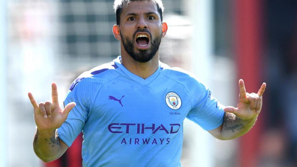 Manchester City's Sergio Aguero reaches 400 career goals for club and country