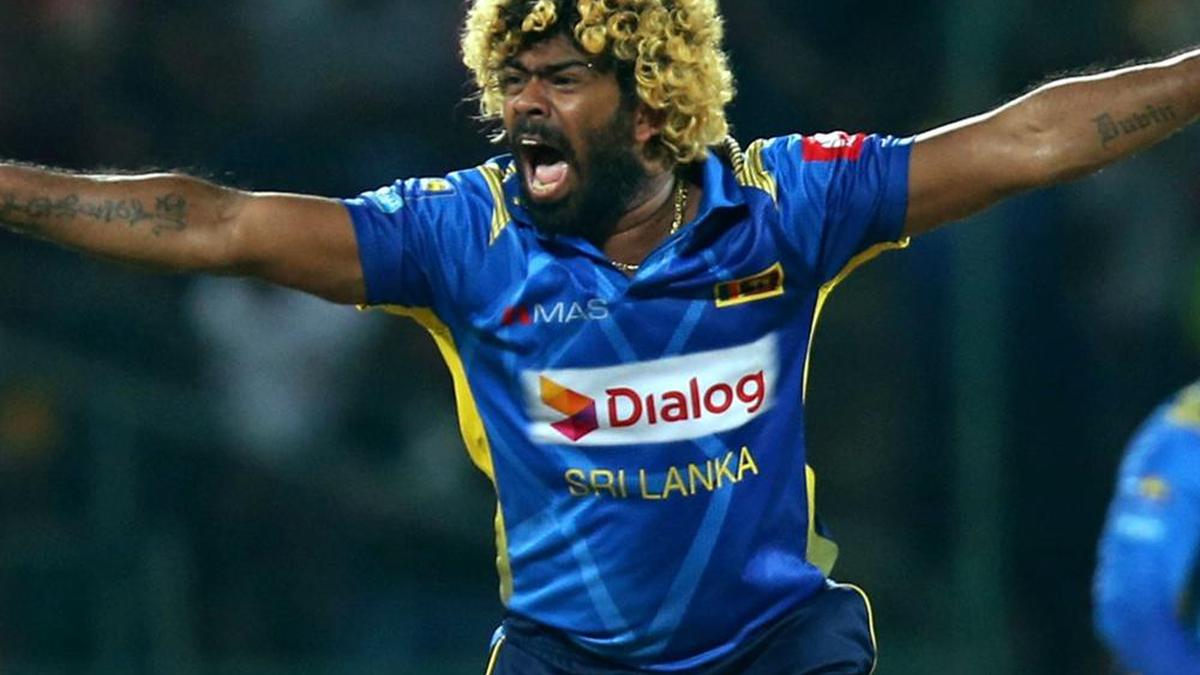 Lasith Malinga takes four wickets in four balls to deny New Zealand Twenty20 series sweep