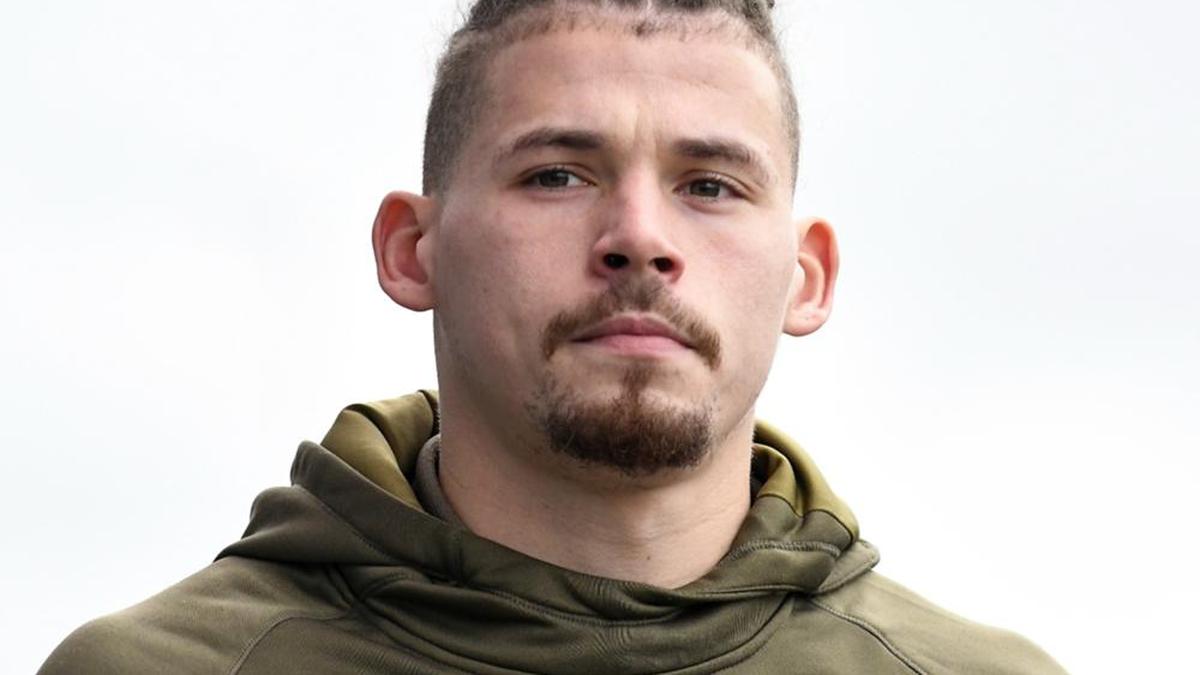 Kalvin Phillips signs new five-year Leeds United contract