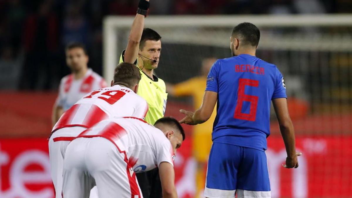 Red Star Belgrade 3-1 Olympiacos: Milunovic and Boakye strike late against 10 men