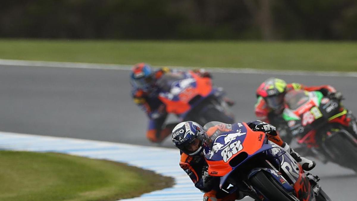 Moto GP Raceweek: Gusting winds force qualifying postponement at Phillip Island