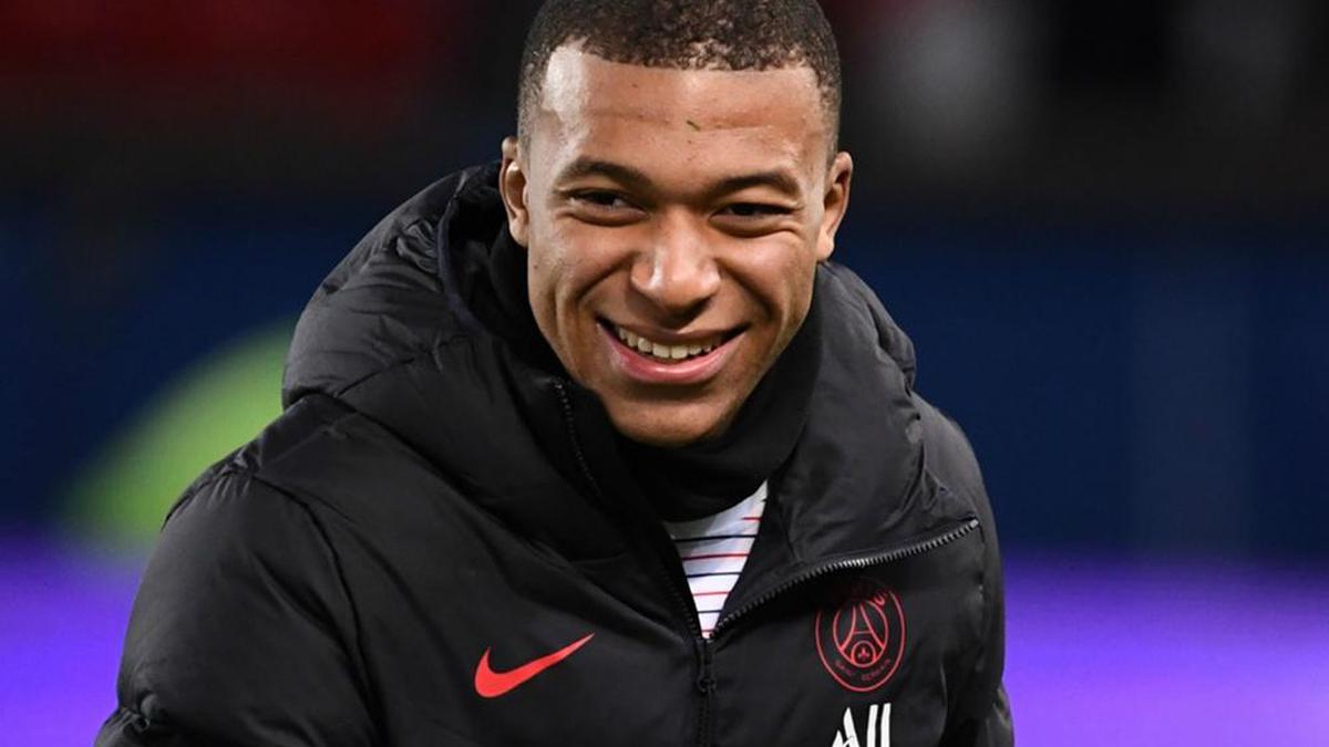 Mbappe can enjoy long-term success at PSG, says Gueye