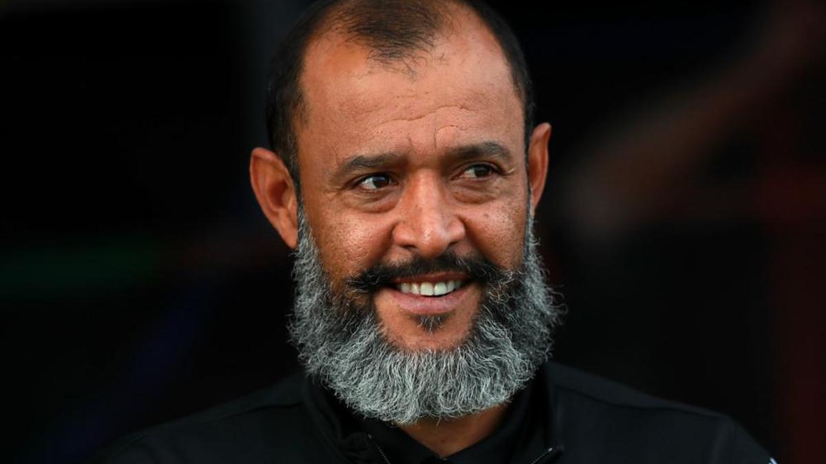 Arsenal lines up Wolves boss Nuno Santo with Emery on the brink