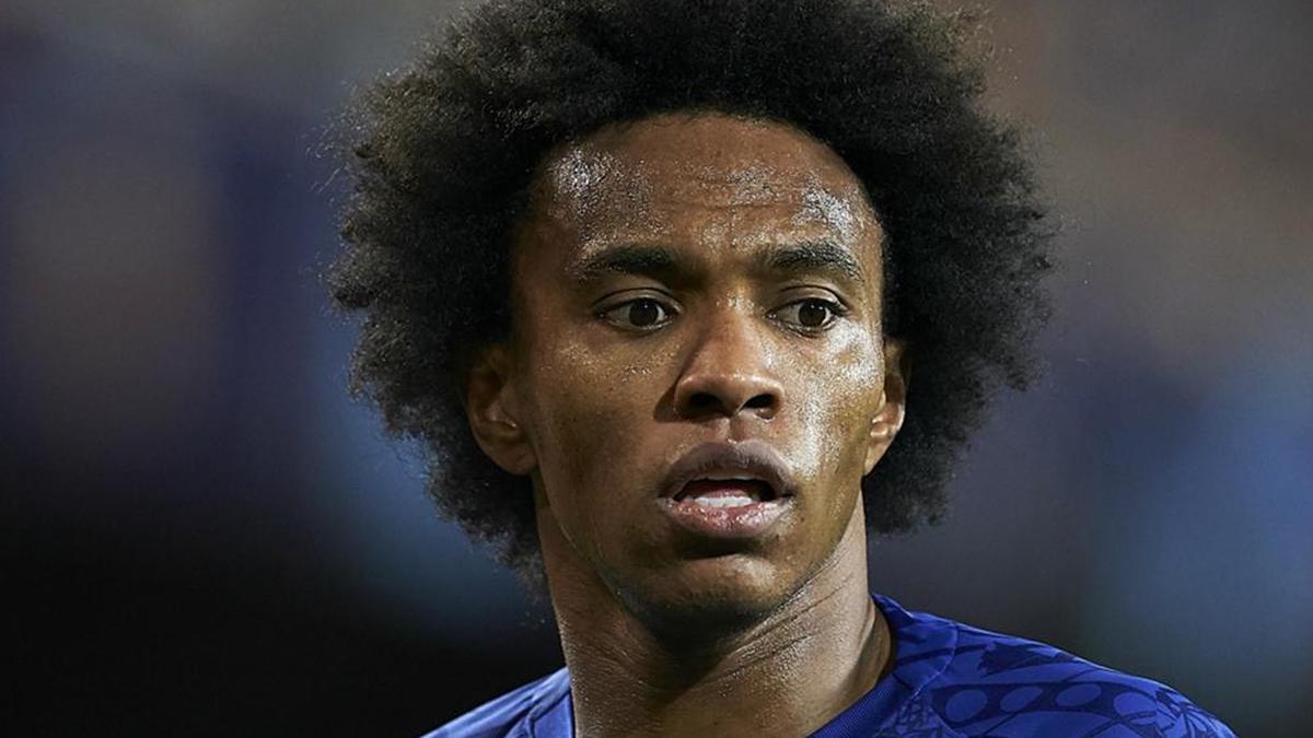 Willian: I am happy at Chelsea but my future is in the club's hands