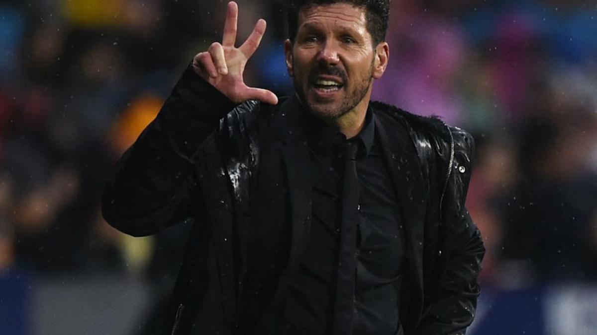 Simeone dismisses suggestion he has lost Atletico Madrid dressing room