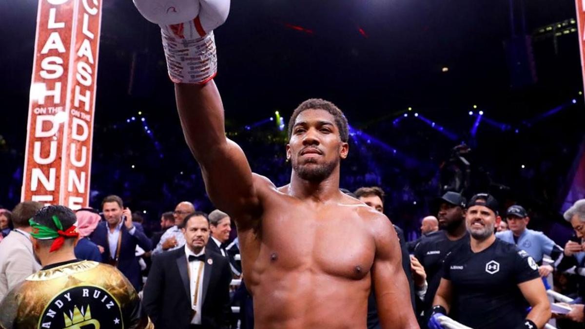 Joshua beats Ruiz Jr on points to regain heavyweight titles